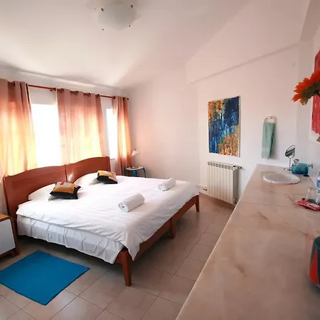 Bed & Breakfast Flow House - Surf Kite Surf School Lagos