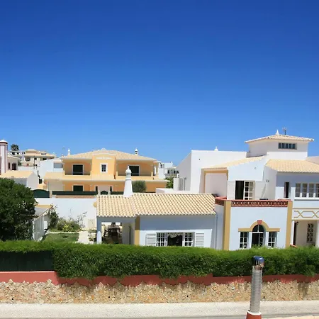 Bed & Breakfast Flow House - Surf Kite Surf School 3*