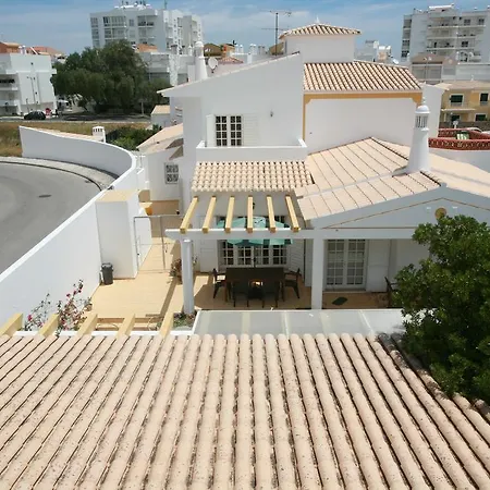 B&B Flow House - Surf Kite Surf School 3*
